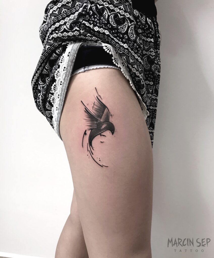 Marcin Sęp Tattoo - wzór ptak tatuaż